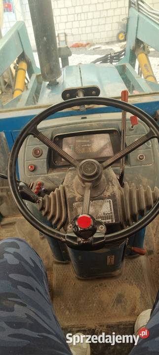 Ford 4610 4 x 4 z turem Garbów