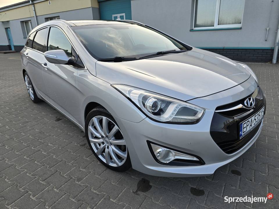 Hyundai i40 17 diesel Automat Bogate wyposażenie Pabianice