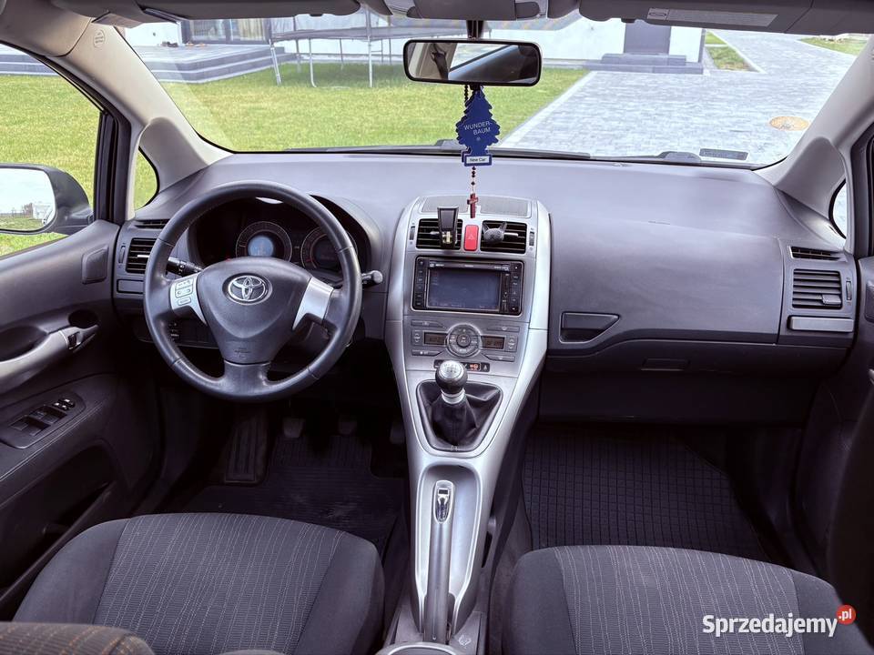 Toyota Auris 14 d4d Sztombergi