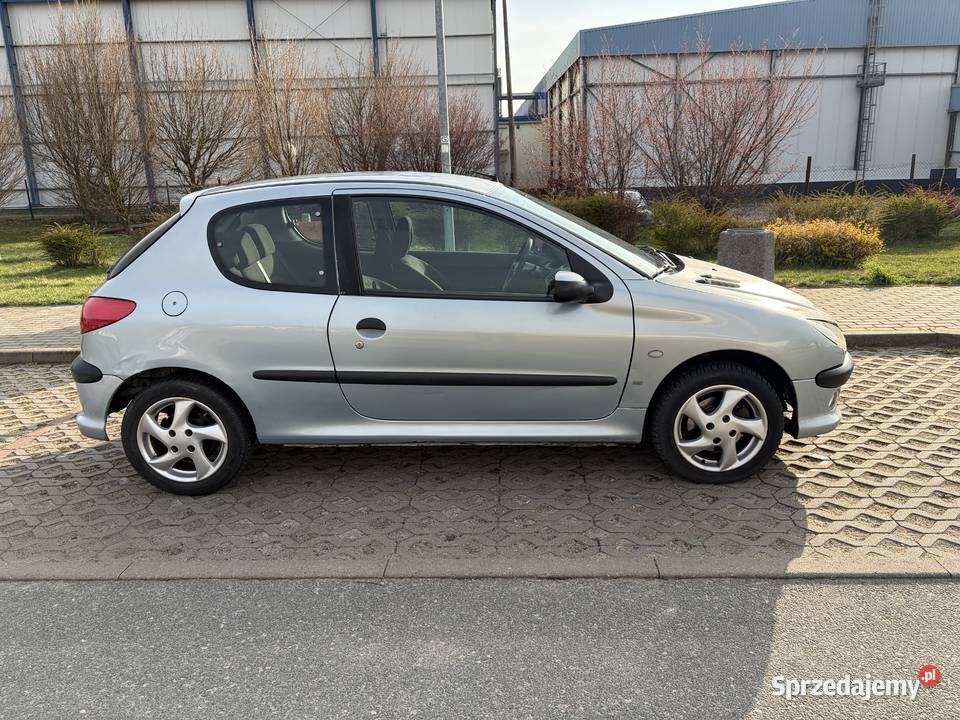mam na sprzedaż Peugeota 2001 warmińsko-mazurskie