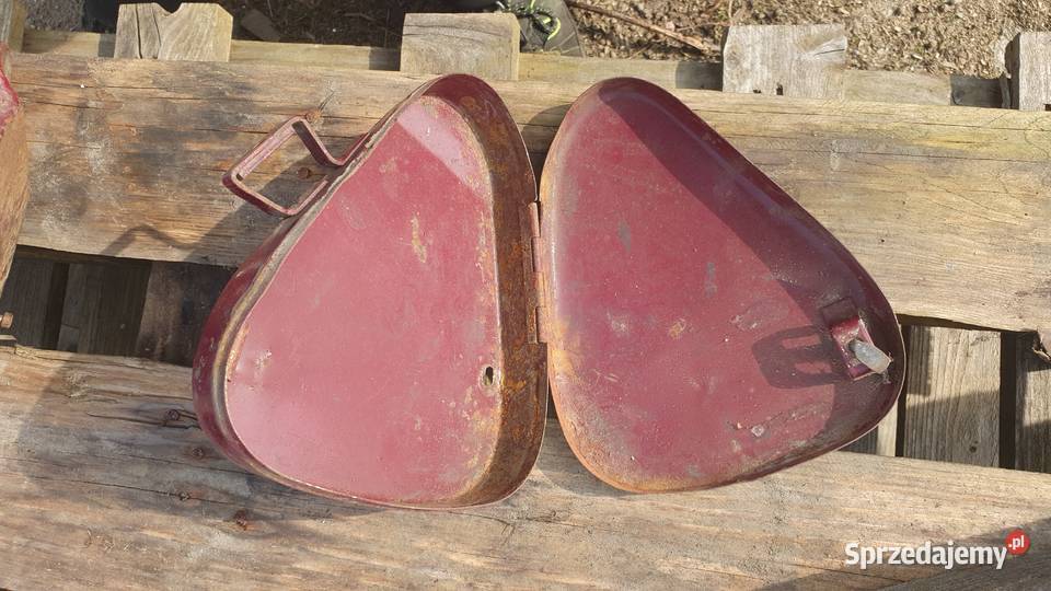 Wsk wfm narzędziówki boczne puszki schowki Dobrzejów