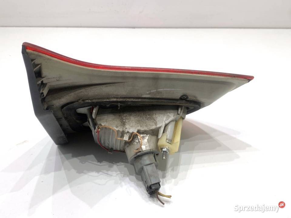 LAMPA TYŁ PRAWA WEWNĘTRZNA BMW E71 SUV 0714 Lampy tylne