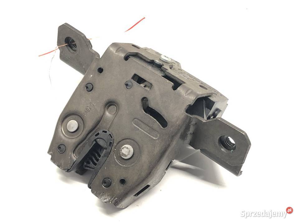 ZAMEK KLAPY TYŁ OPEL ASTRA J Hatchback 0915