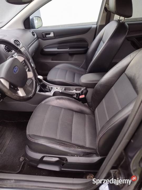 Ford Focus MK2 FL Kombi 2008 18 Benzyna 125