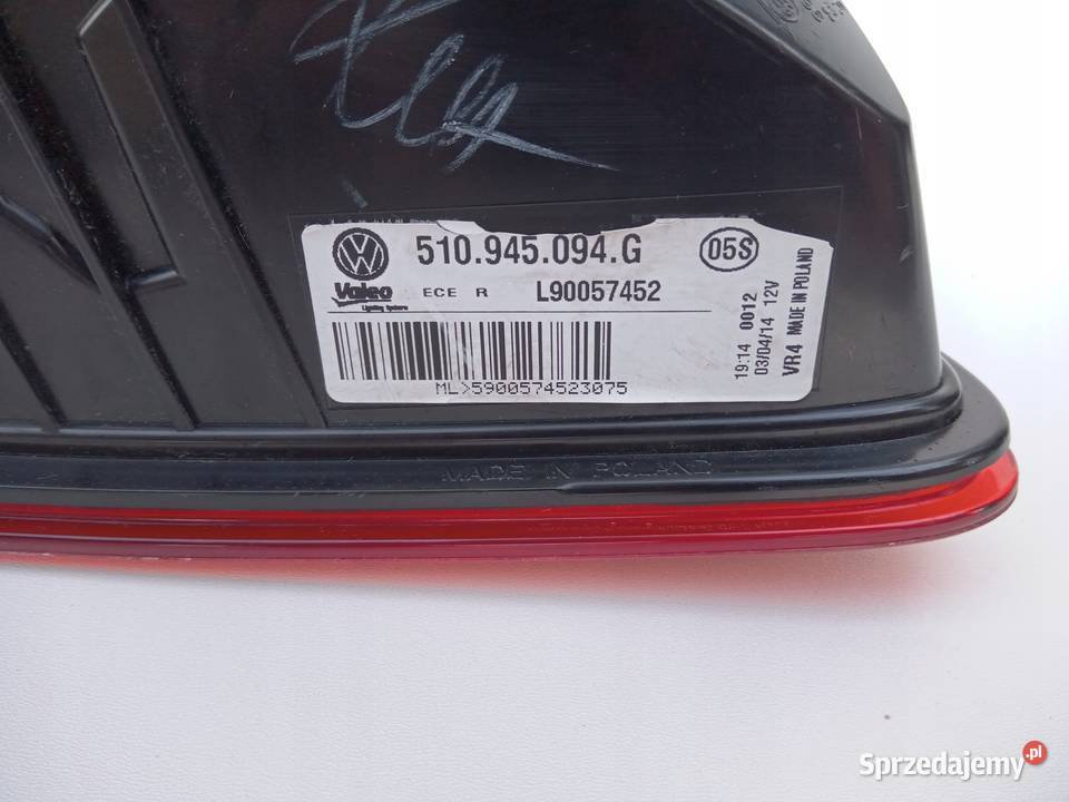 LAMPA W KLAPĘ PRAWA TYŁ VW GOLF VII SPORTSVAN Nowy Tomyśl