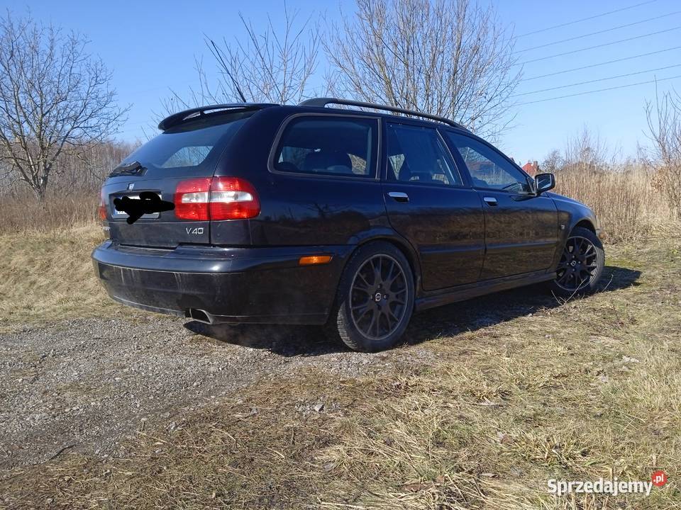 Volvo V40 20 BG 140 2003r długie opłaty 419000km lubelskie Niemce sprzedam