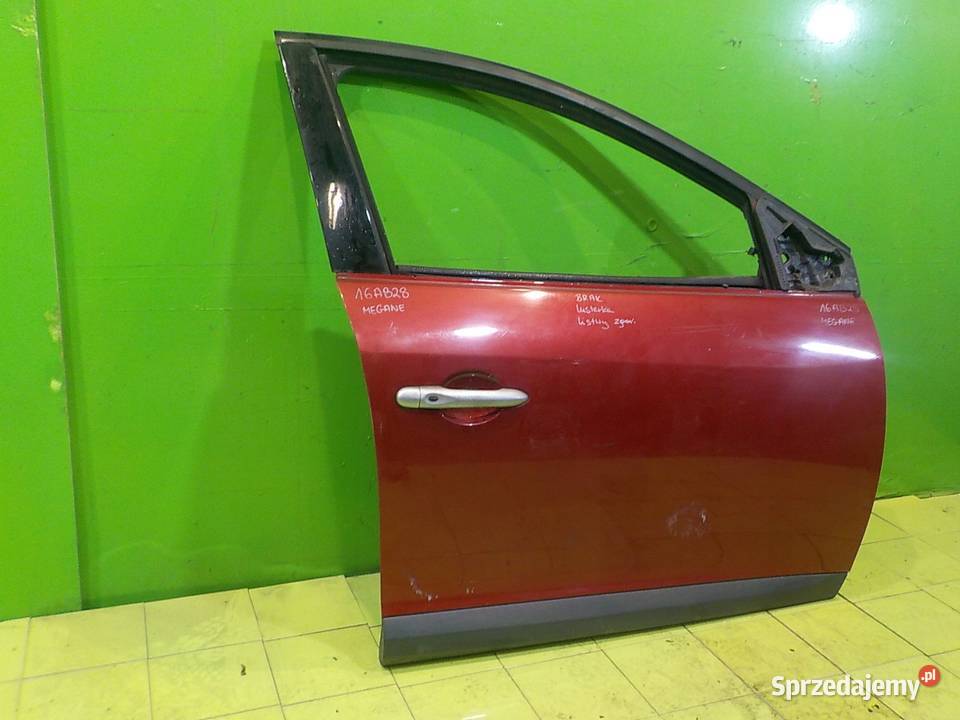 RENAULT MEGANE III 09r HB 5D drzwi prawe przod osobowe mazowieckie Suków