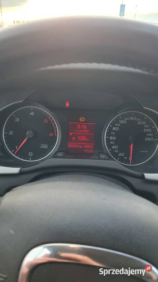 Audi A4 B8 20TDI Manual 2008r A4 Motoryzacja