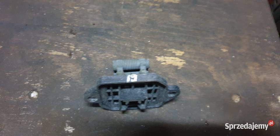 Opornica rezystor nawiewu renault 19 Puławy