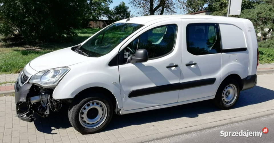 Peugeot Partner Brygadowka 5 osób long wspomaganie kierownicy Pleszew