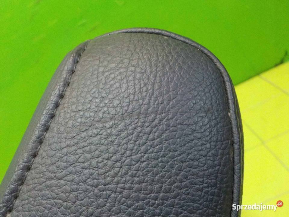 DODGE NITRO 08r zaglowek prawy tyl sprzedam