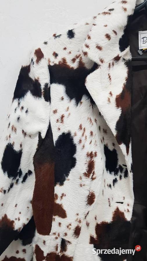 Śliczny płaszczyk w krowie łatki Rozmiar 38(M) Kielce sprzedam