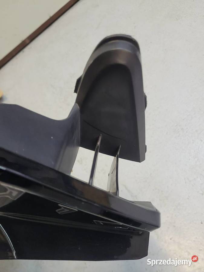 Honda VFR 1200F 2012 pług lewy bok wypełnienie Nowy Tomyśl