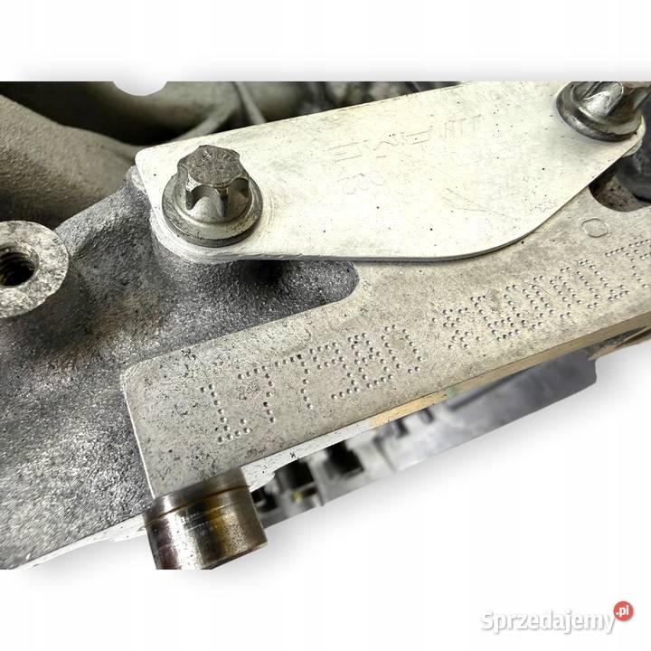 SILNIK 177980 Mercedes A205 C205 W205 C63 C63S