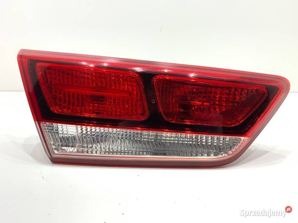 LAMPA TYŁ PRAWA WEWNĘTRZNA KIA OPTIMA osobowe