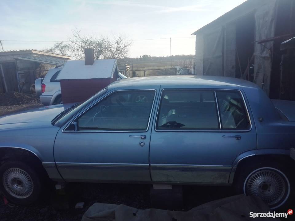 Cadillac automatyczna Deville Sierpc