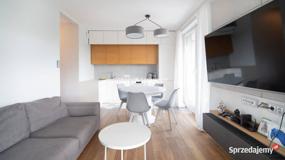 wynajmu mieszkania Kraków 55m2 3 pokojowe