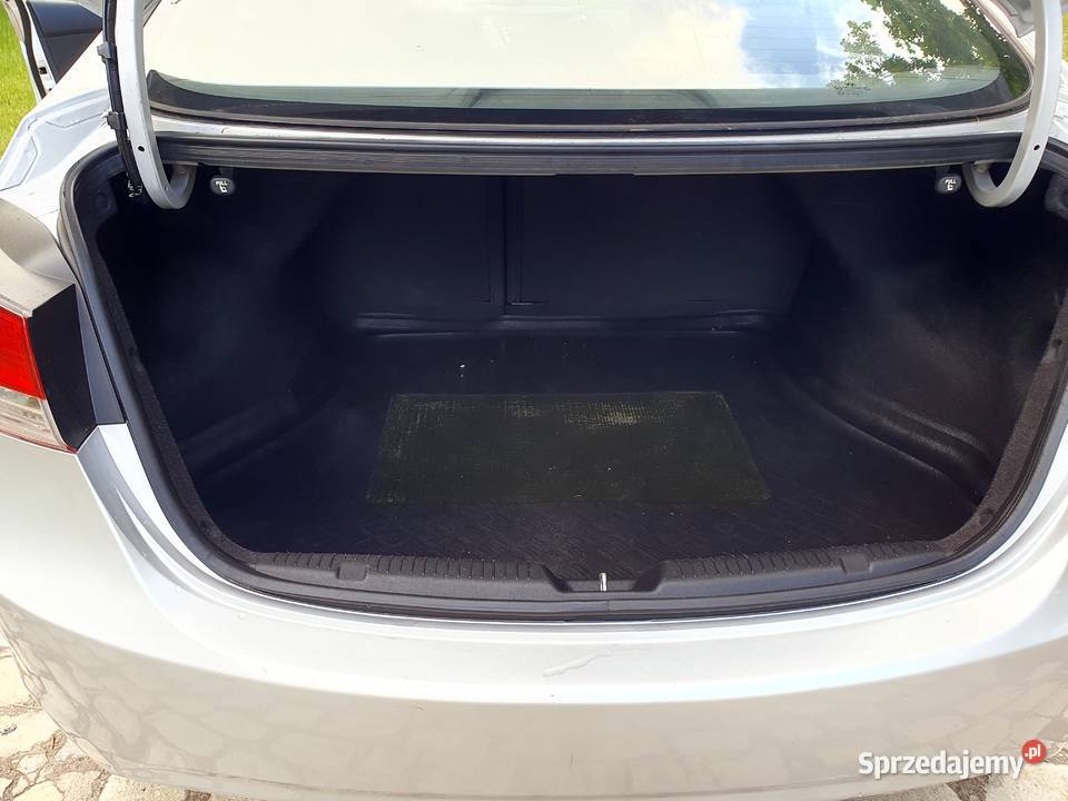 Hyundai Elantra kupiony 2013 r 16 benzyna 132 4/5 dolnośląskie Wrocław