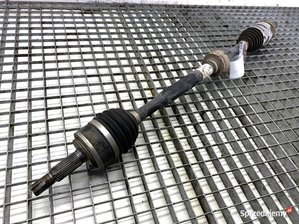 PÓŁOŚ PRAWY PRZÓD TOYOTA COROLLA E21 EBJ92MBC381