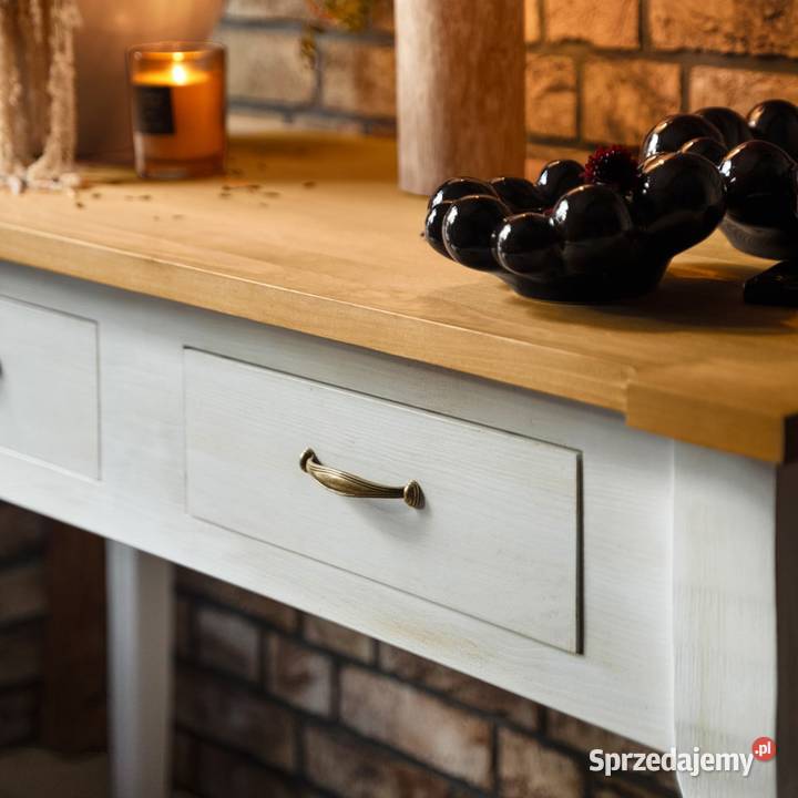 Biała konsola w ludwikowskim stylu LUD 20 Maków Podhalański