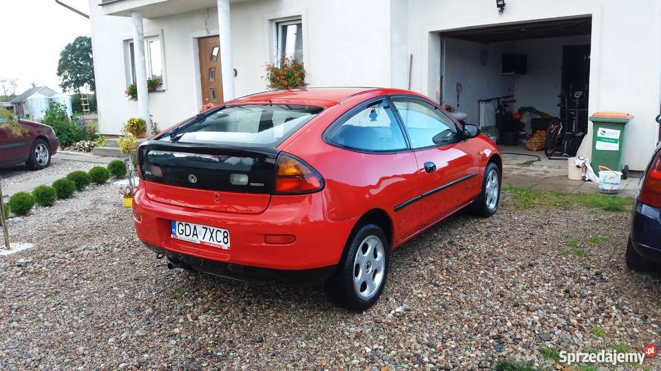 Mazda 323 c 15 90 benzyna