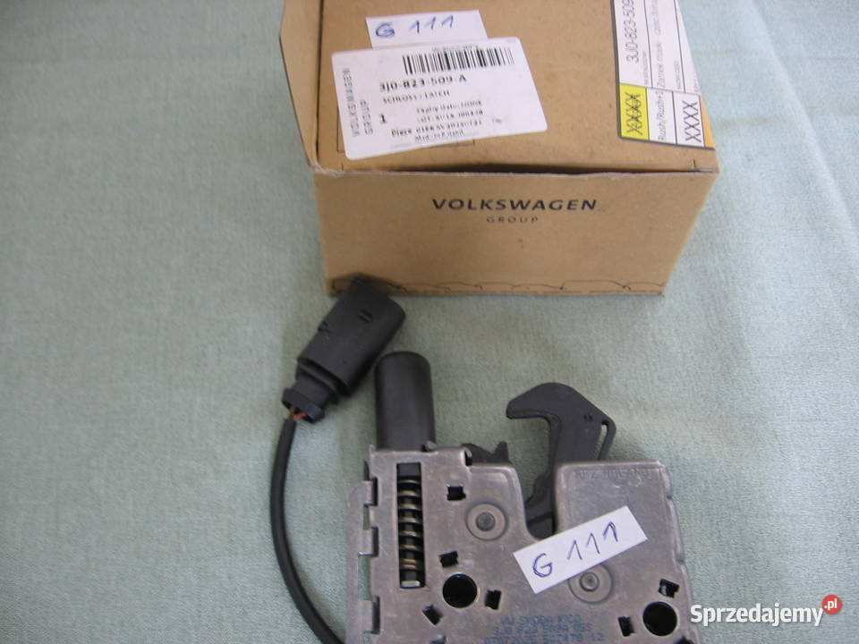 3J0823509A VW Tiguan Skoda Zamek maski Nowy Warszawa