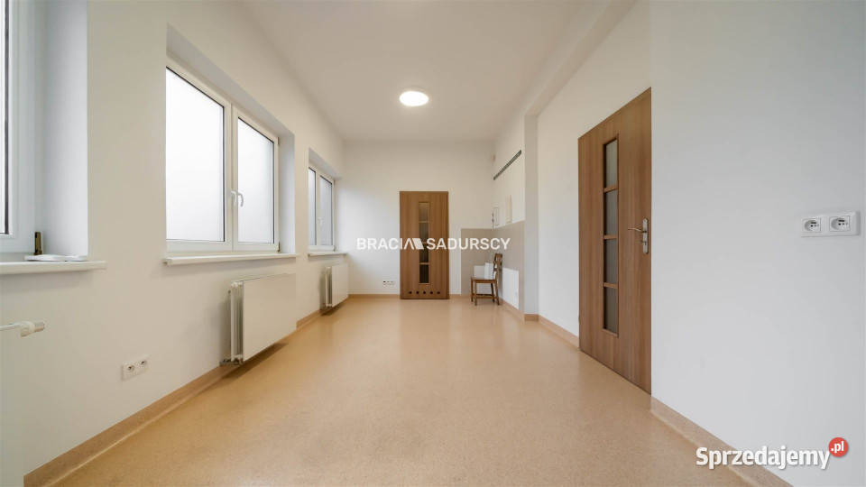 wynajmu lokalu Kraków Jesionowa 195m2 sprzedam