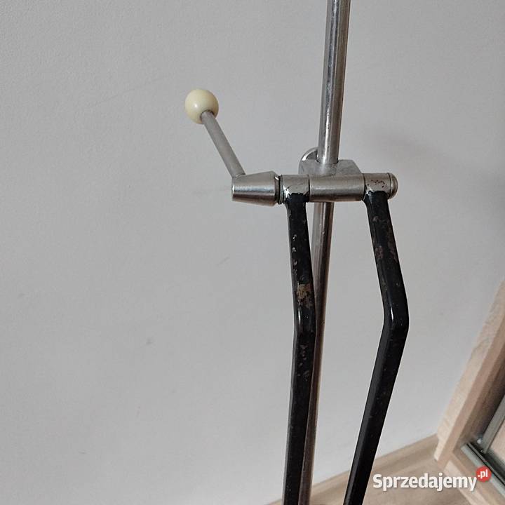 lampa stojaca z PRLu Pozostałe Bukowno