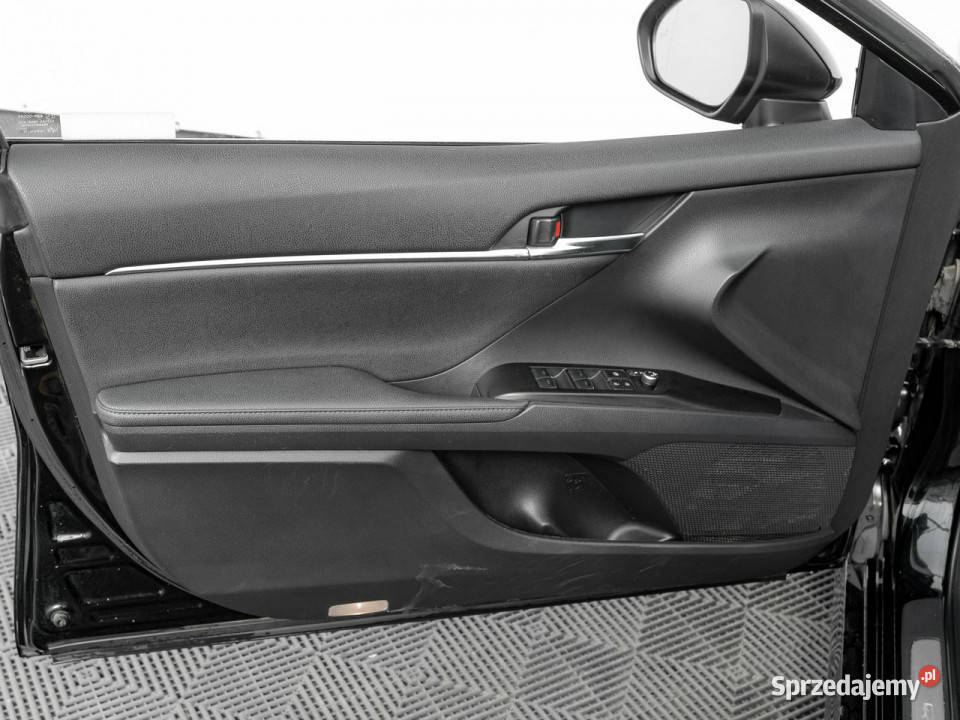 Toyota Camry 4WN0325 Hybrid Executive CVT elektryczne lusterka