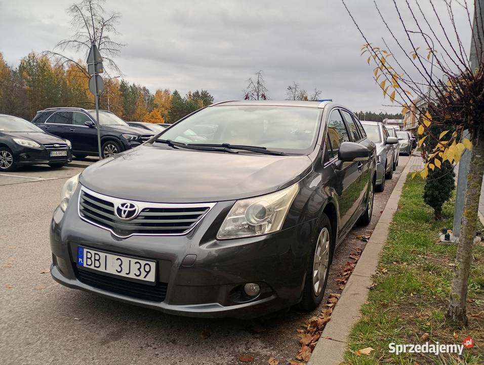 Toyota Avensis 18 benzyna manual Sprowadzony Białystok