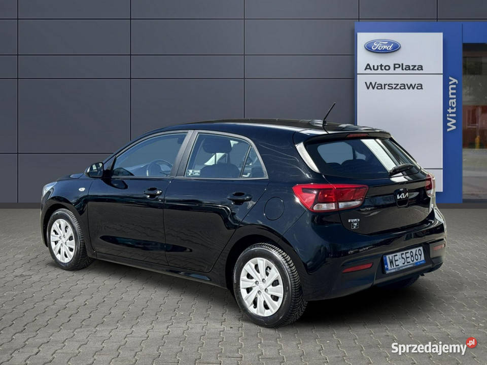 Kia Rio Kia Rio M 12 Benzyna 84 IV 2017 wielofunkcyjna kierownica Warszawa