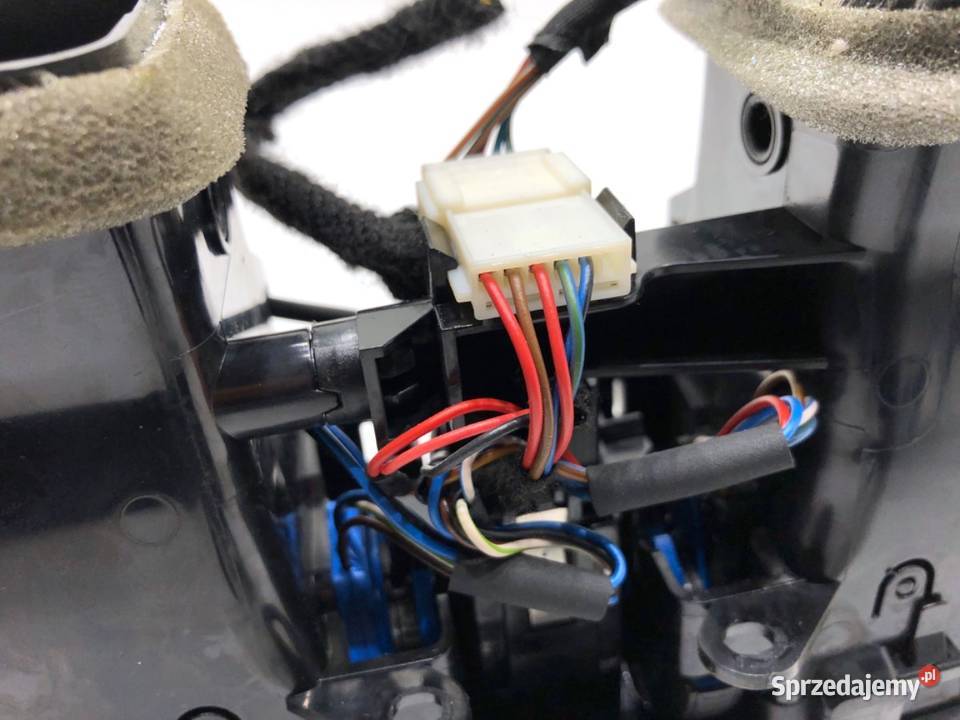 KRATKA NAWIEWU PRZÓD ŚRODKOWA BMW F16 9252648 podkarpackie