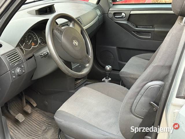 OPEL MERIVA 16 100 Rok produkcji 2004 Radom sprzedam