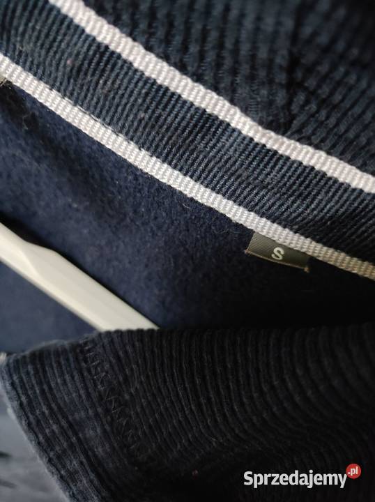 polar kangurka z kapturem zasuwana sportowa Kielce sprzedam