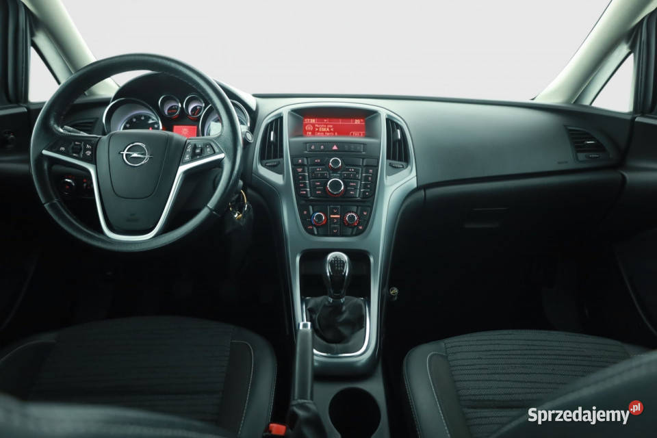 Opel Astra 14 T Piaseczno