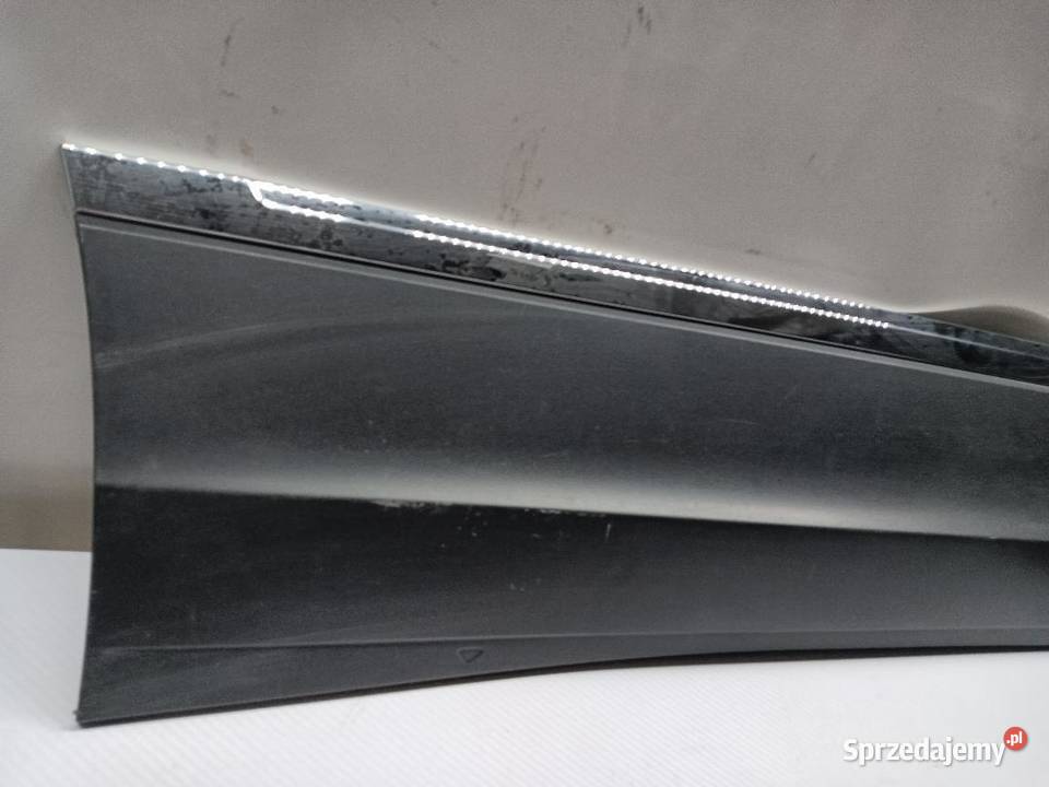 LISTWA DRZWI TYŁ TYLNA PRAWA VW TIGUAN II