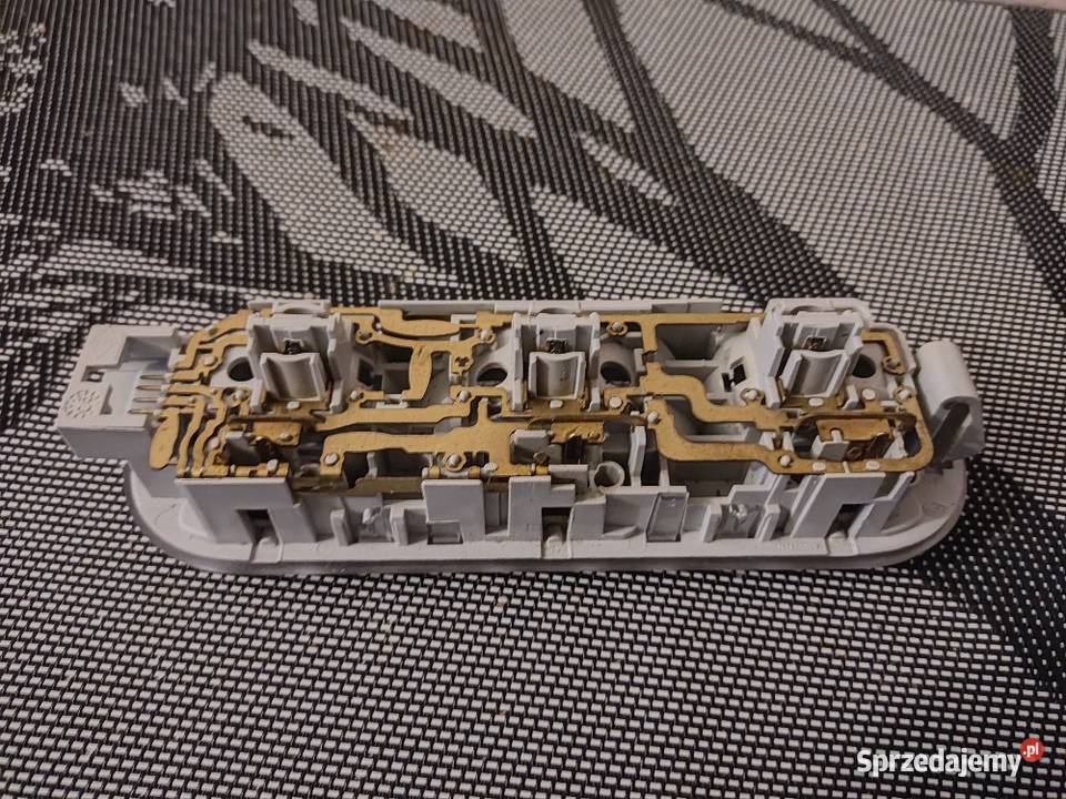 Lampka wnętrza Renault Nissan Dacia Konin