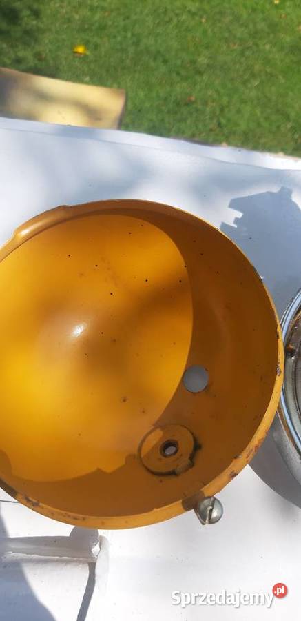 LAMPA PRZEDNIA KOMAR 232 231B Komar Olkusz