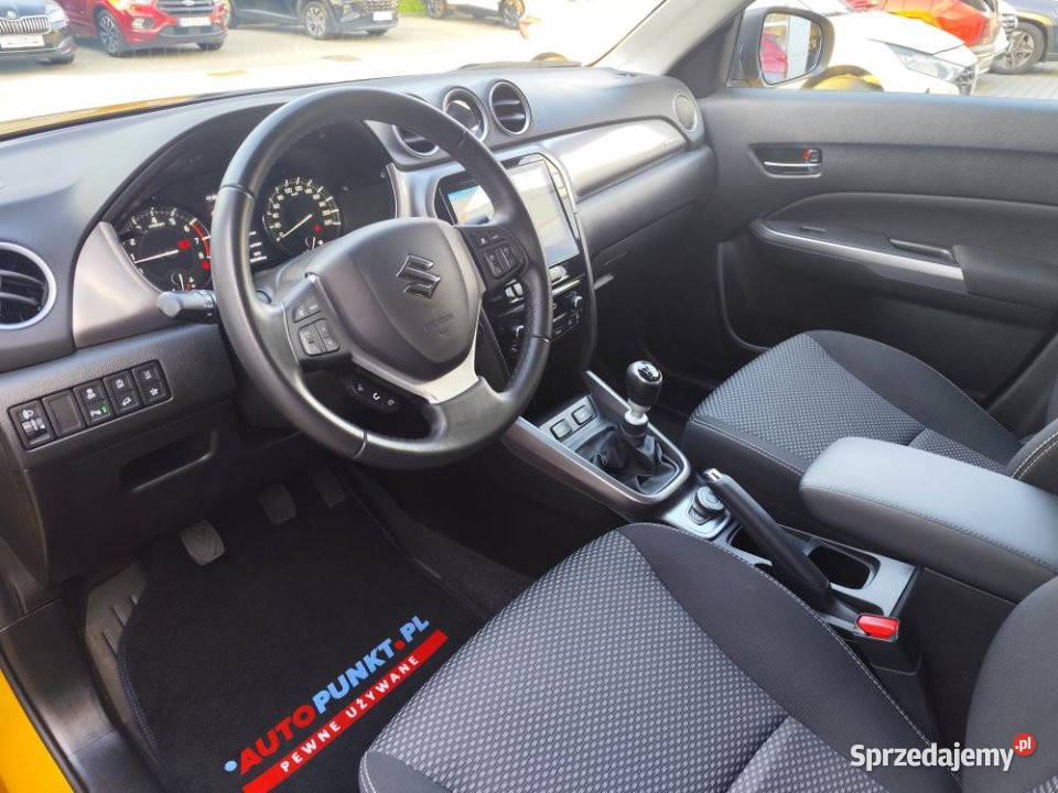 SUZUKI Vitara 2024r salon 1wł ASO bezwypadkowy Kraków sprzedam