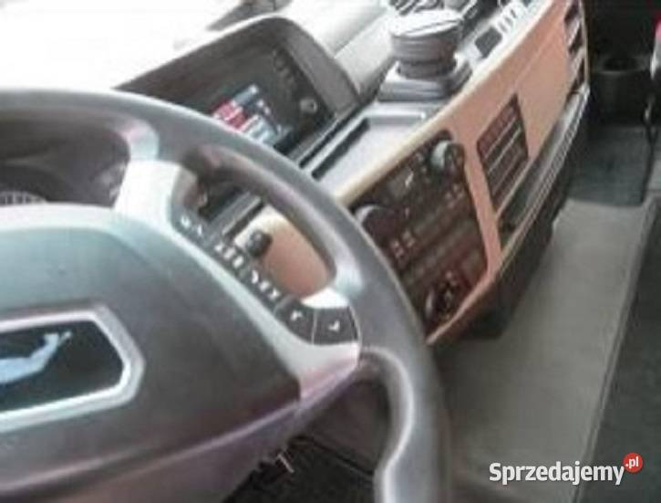 Syndyk sprzeda ciągnik siodłowy MAN TGX 2018