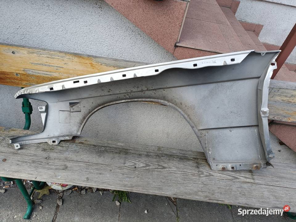Prawy błotnik Mercedes 190 201 Katowice sprzedam