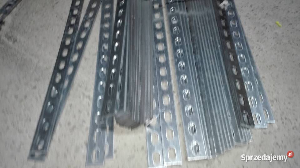 Płaskownik perforowany ocynk 25x2mm 550 1 sprzedam
