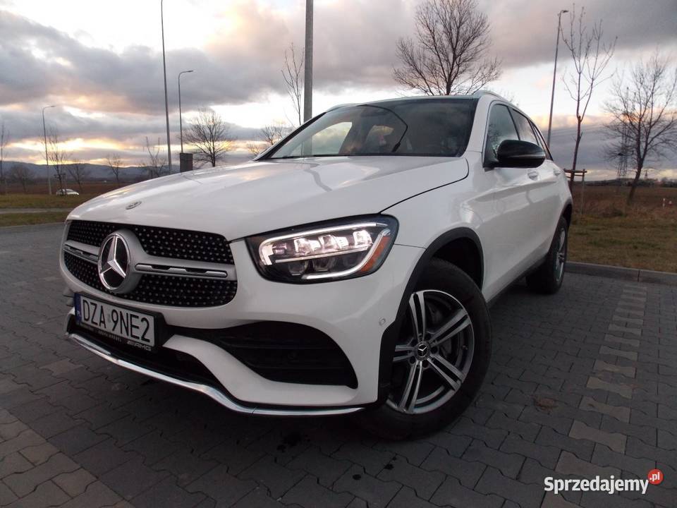 Mercedes Glc 300 4matic AMG sam parkuje panorama autoalarm Ząbkowice Śląskie