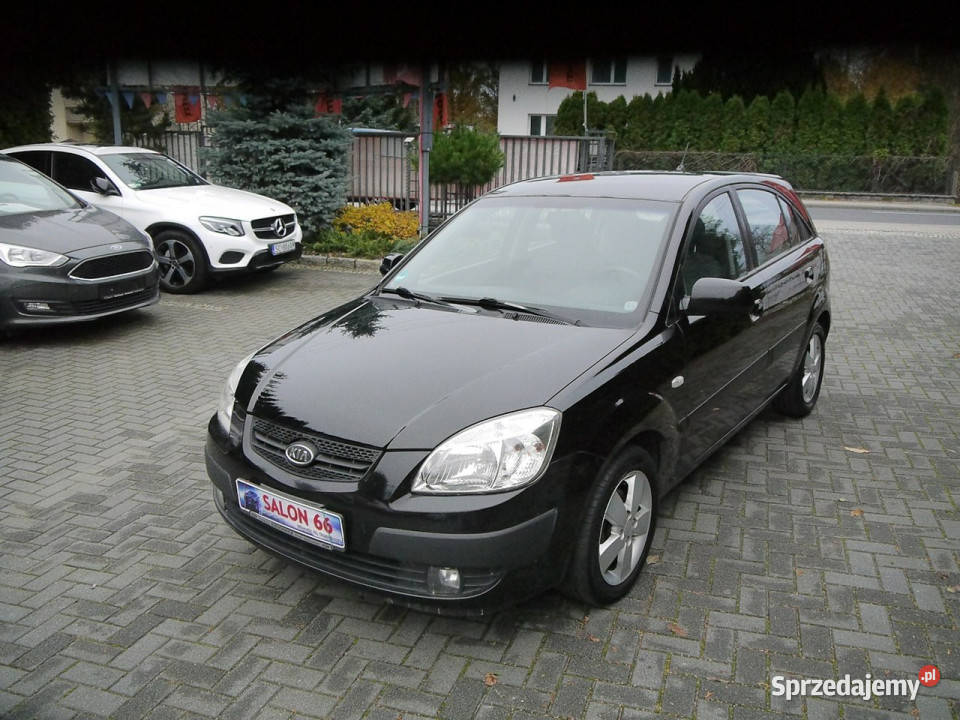 Kia Rio 14 klima Stan b bez rdzy i korozji autoalarm Częstochowa