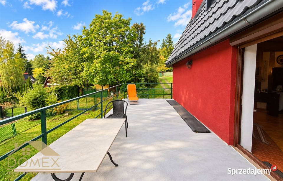 Dom wolnostojący na sprzedaż 1225m2 Głuchołazy utwardzona opolskie