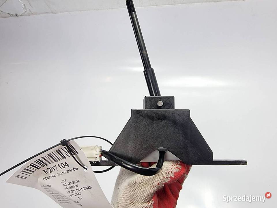 DŹWIGNIA ZMIANY BIEGÓW MITSHUBISHI PAJERO IV Lipno sprzedam