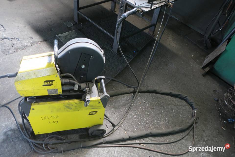 Półautomat spawalniczy ESAB WARIOR 400I CCCV Produkcja warmińsko-mazurskie Reszel