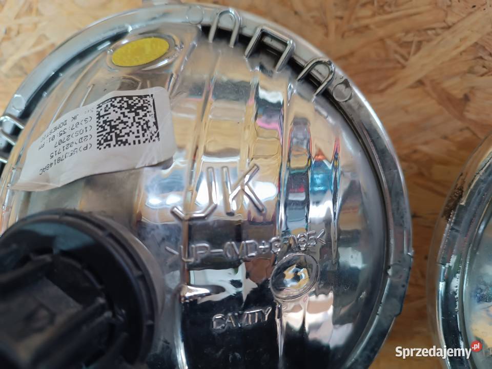 Oryginalne lampy przednie Jeep Wrangler JK sprzedam