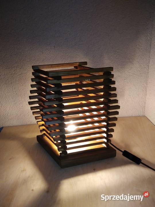 Hand made ozdoba oryginalna lampka nocna drewno odcienie brązowego pomorskie Gdynia
