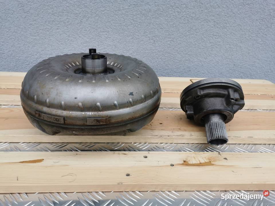 Holland LM 5040 Zmiennik Pompa jazdy Wilkowo sprzedam